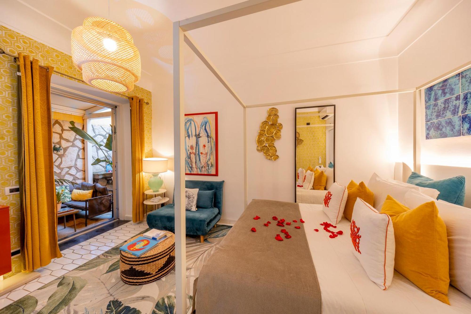 Suite Apartment Capri Con Jacuzzi In Piazzetta Dış mekan fotoğraf